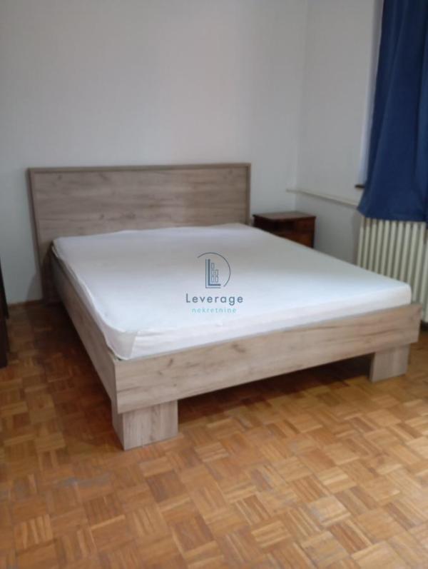 Slika 2 - Slobodana Jovanovića, Trosoban stan na prodaju, 67m2, 185.000€