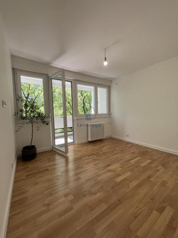 Slika 10 - Save Kovačević, Dvoiposoban stan na prodaju, 61m2, 205.000€