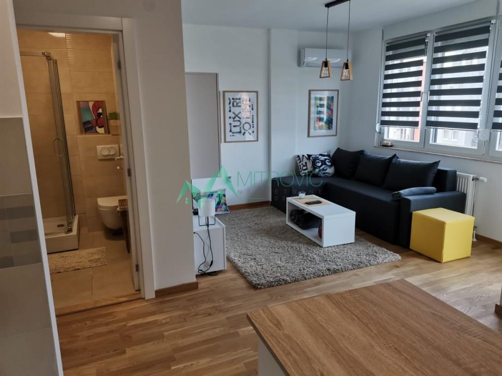 Slika 1 - Jednosoban stan za izdavanje, 27m2, 300€