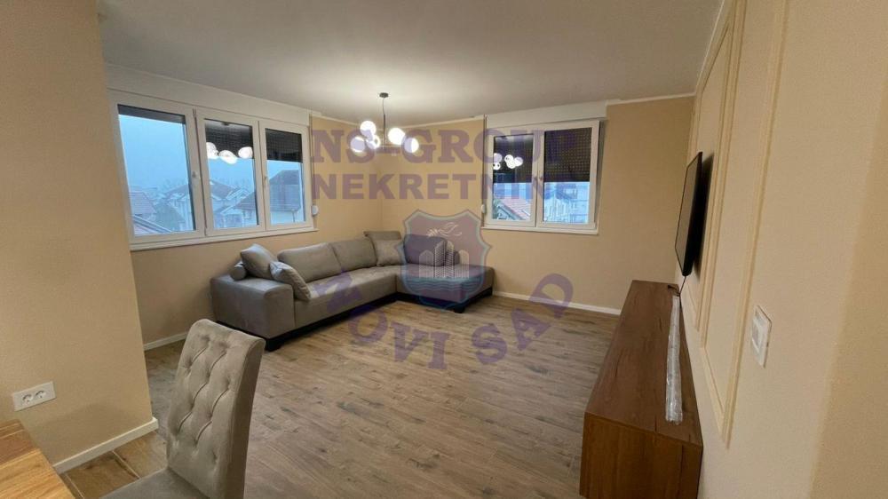 Glavna slika -Četvorosoban stan na prodaju, 78m2, 206.000€