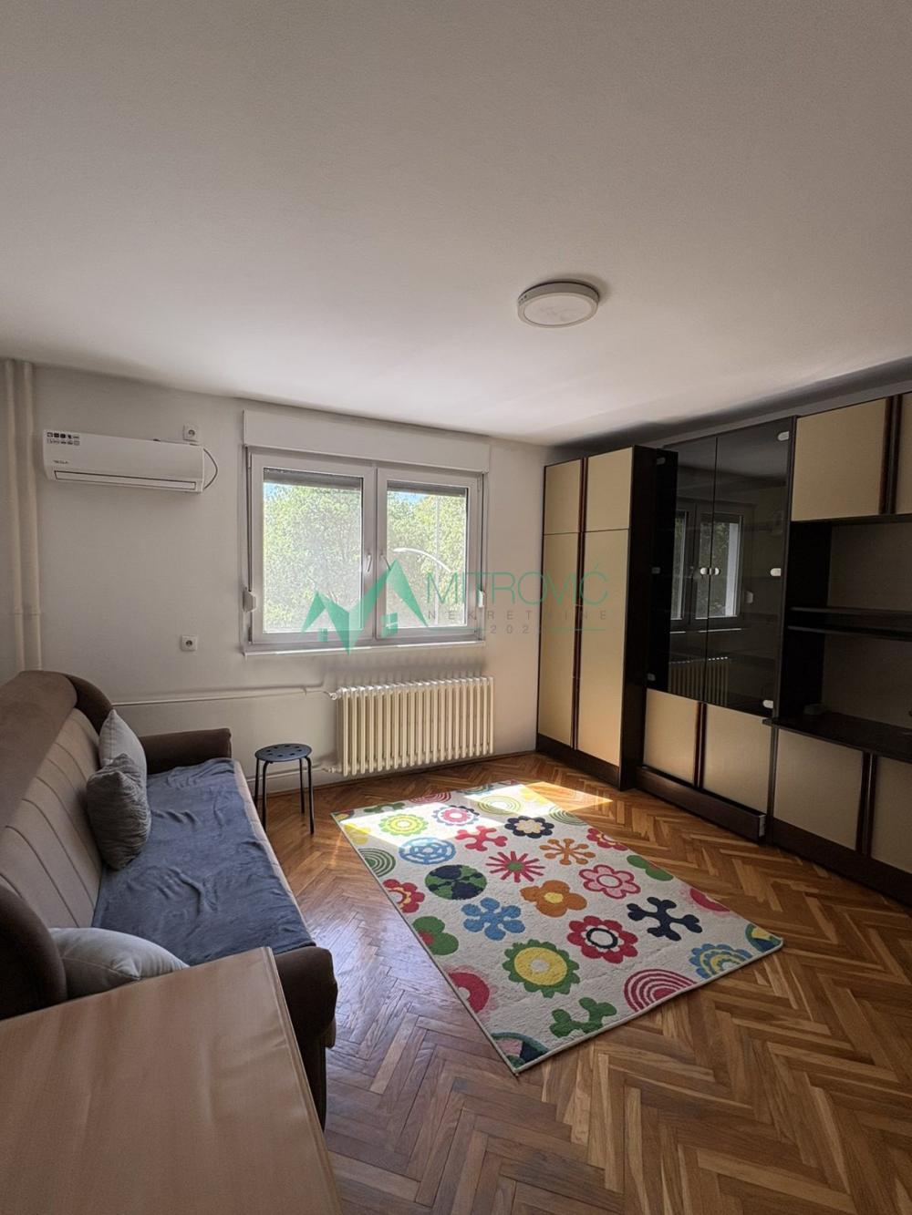 Glavna slika -Jednosoban stan za izdavanje, 28m2, 250€