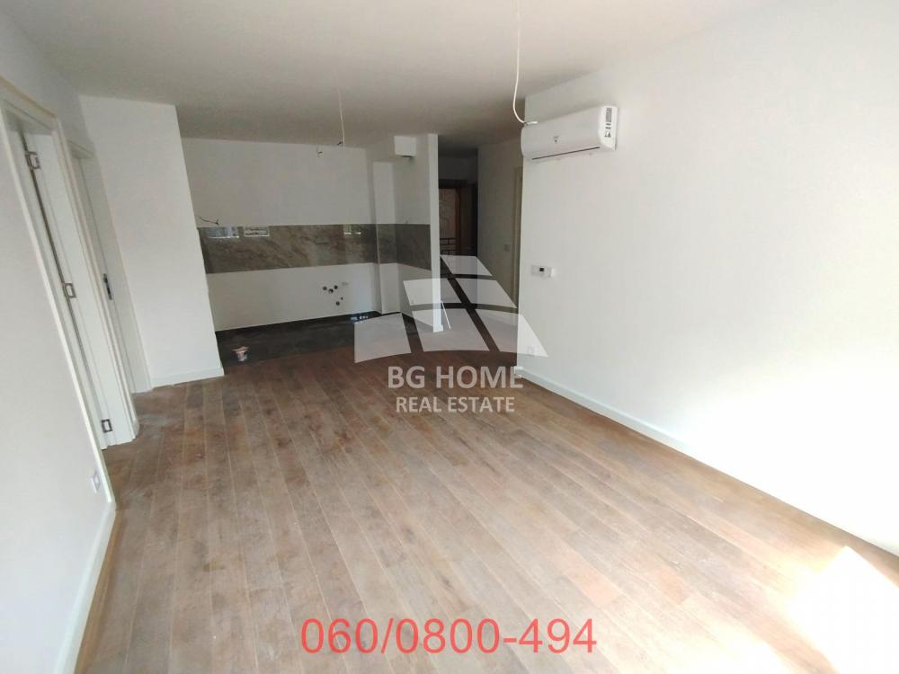 Slika 1 - Cara Dušana, Četvorosoban stan na prodaju, 70m2, 210.300€