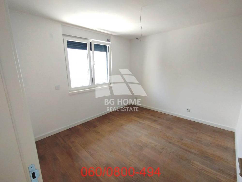 Slika 6 - Cara Dušana, Četvorosoban stan na prodaju, 70m2, 210.300€