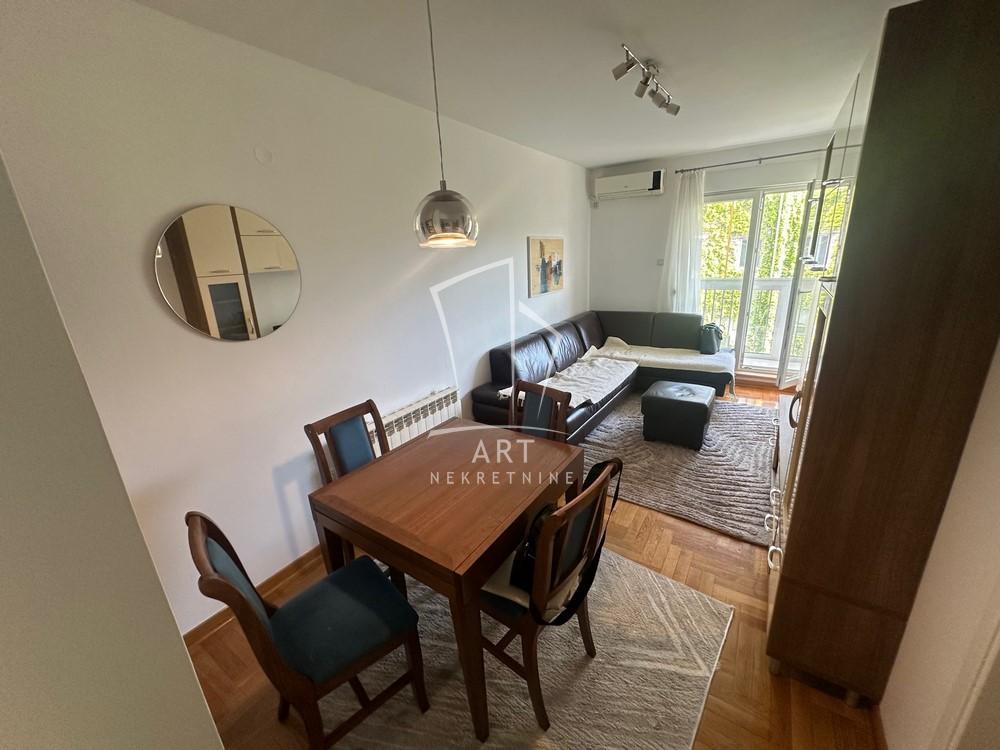 Glavna slika -Ivankovačka, Trosoban stan za izdavanje, 53m2, 800€