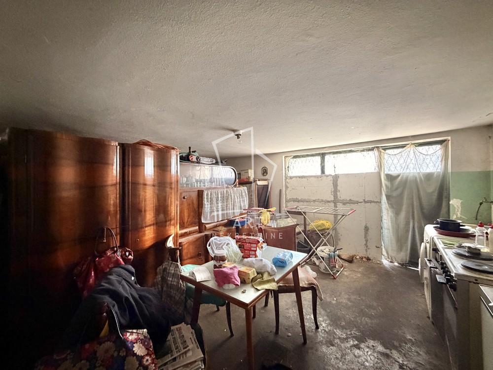 Slika 2 - Zaplanjska,  Kuća na prodaju, 130m2, 170.000€