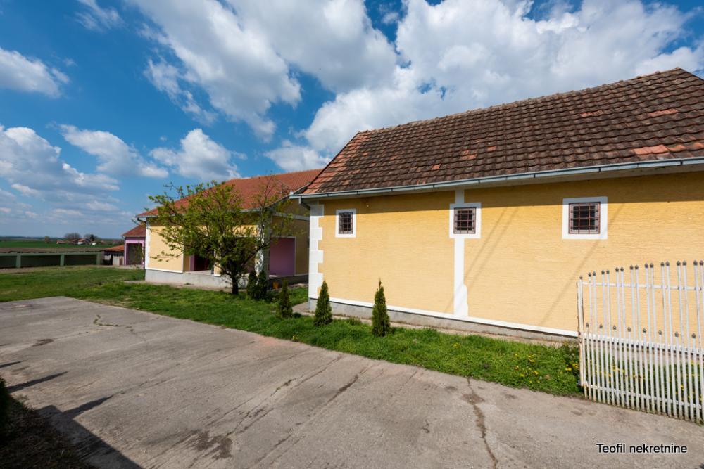 Slika 8 - U blizini Belegiš vile,  Kuća na prodaju, 147m2, 295.000€