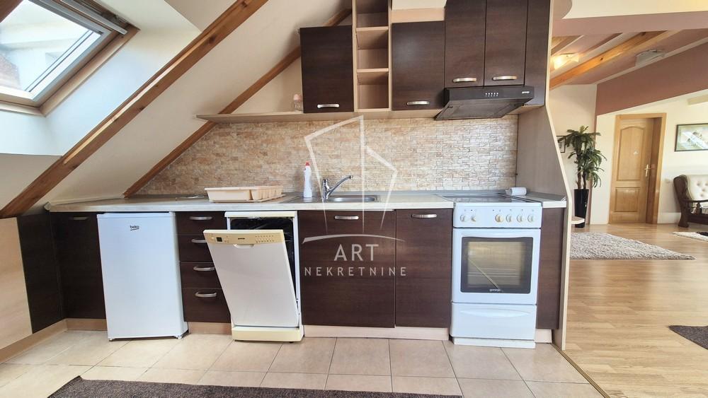 Slika 10 - Vojvode Vlahovića, Četvoroiposoban stan za izdavanje, 120m2, 650€