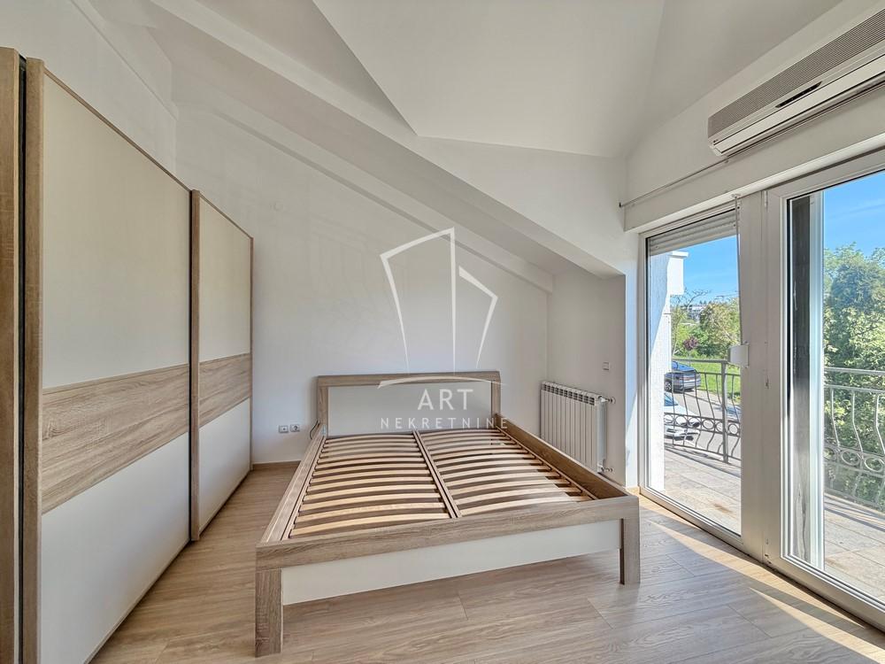 Slika 7 - Diane Budisavljević,  Kuća za izdavanje, 195m2, 2.750€