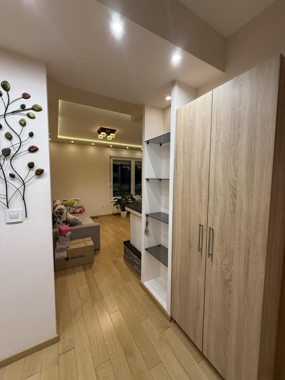 Slika 11 - Šumadijska, Dvosoban stan za izdavanje, 50m2, 650€