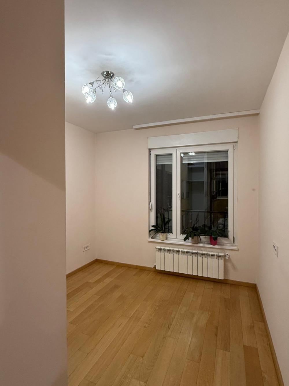 Slika 9 - Šumadijska, Dvosoban stan za izdavanje, 50m2, 650€