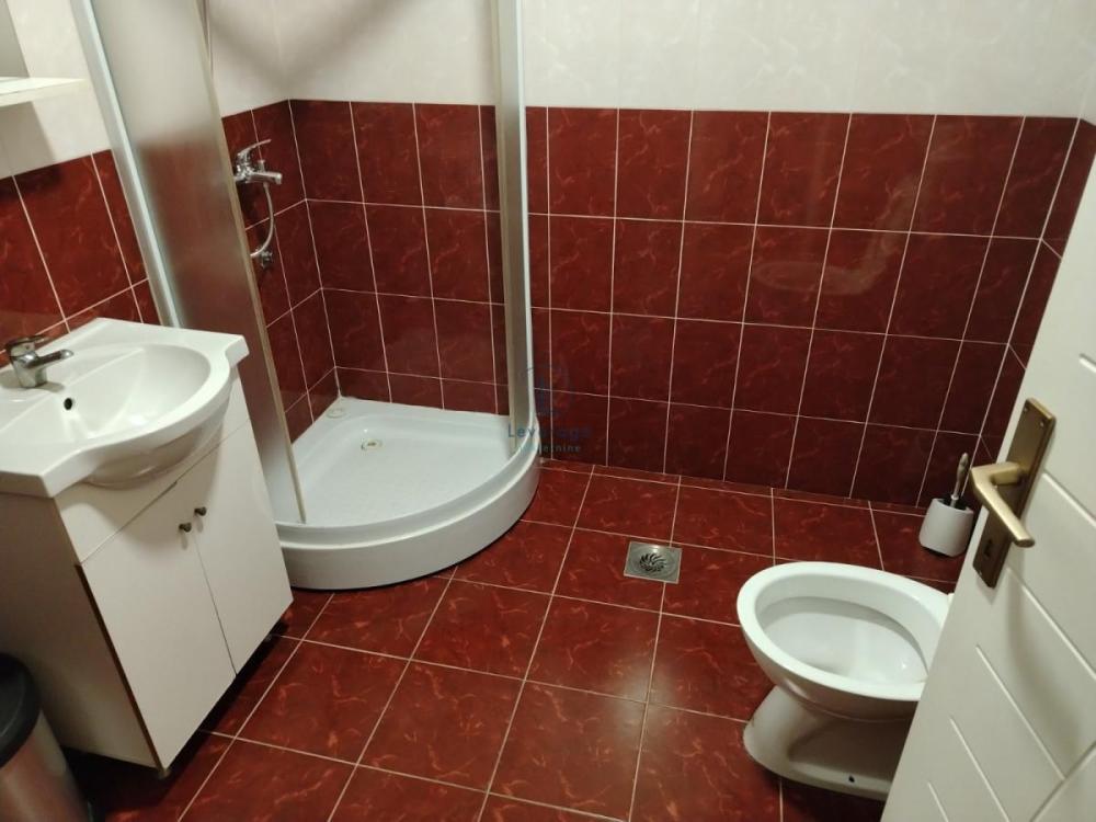 Slika 4 -  Lokal za izdavanje, 150m2, 900€