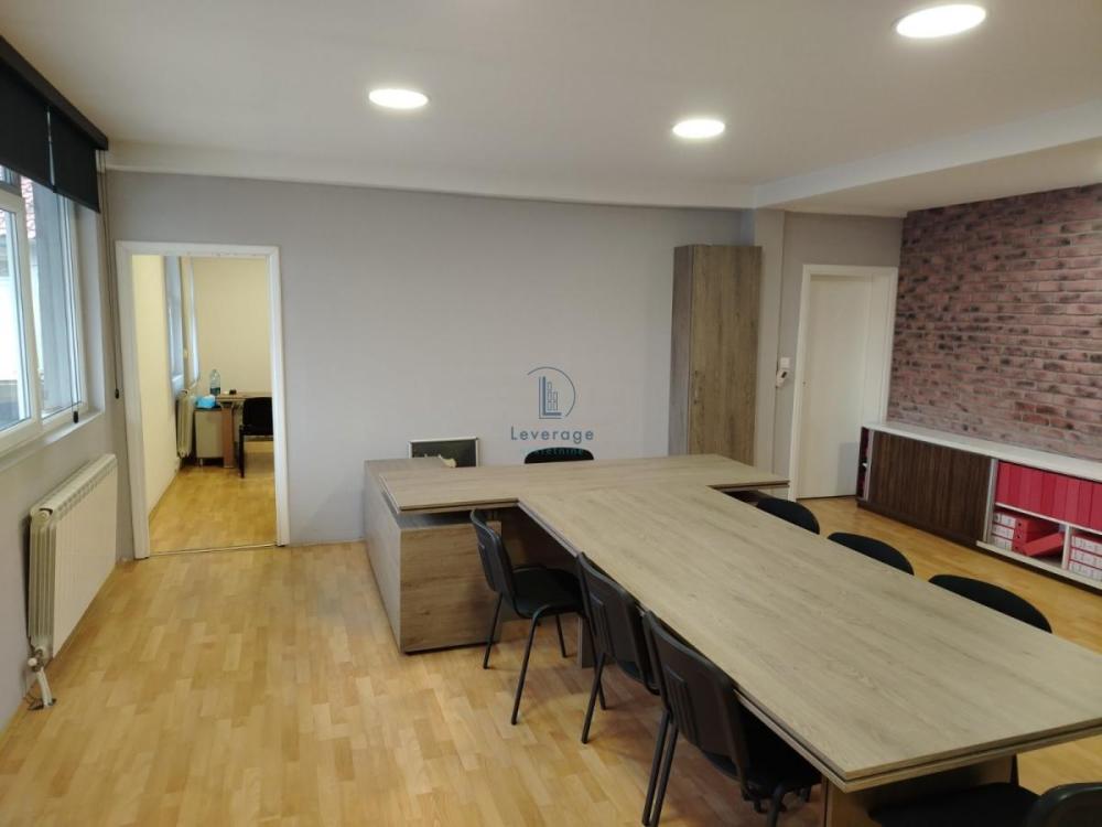 Slika 3 -  Lokal za izdavanje, 150m2, 900€