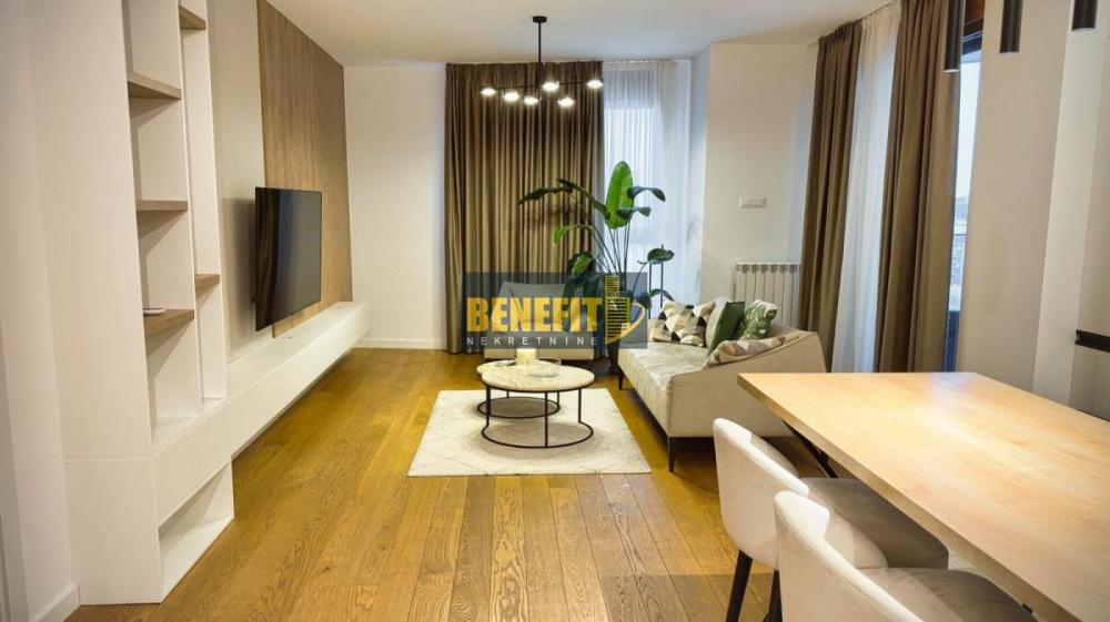 Slika 2 - Četvorosoban stan za izdavanje, 108m2, 2.500€