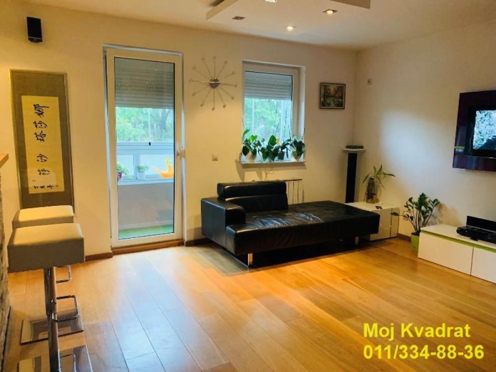 Glavna slika -Trosoban stan na prodaju, 70m2, 204.000€