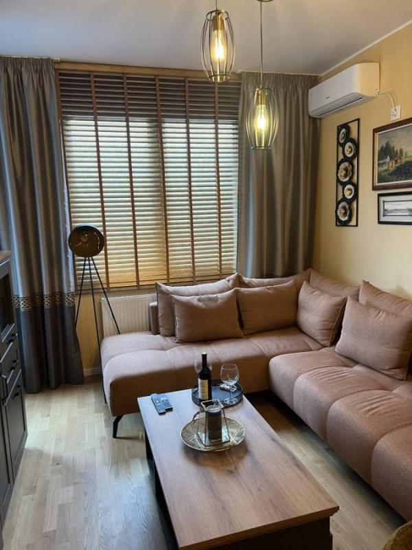 Glavna slika -Dvoiposoban stan na prodaju, 59m2, 180.000€