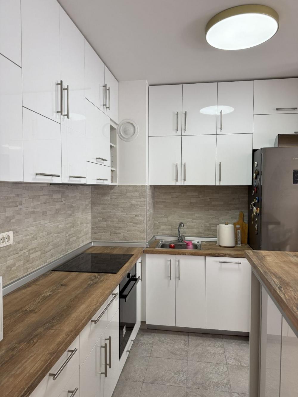 Slika 4 - Generala Štefanika, Trosoban stan za izdavanje, 83m2, 850€