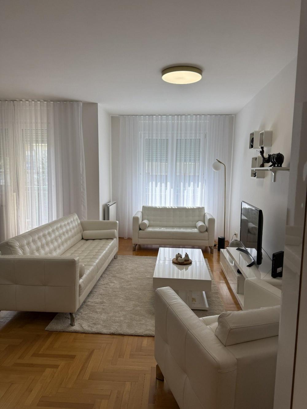 Glavna slika -Generala Štefanika, Trosoban stan za izdavanje, 83m2, 850€