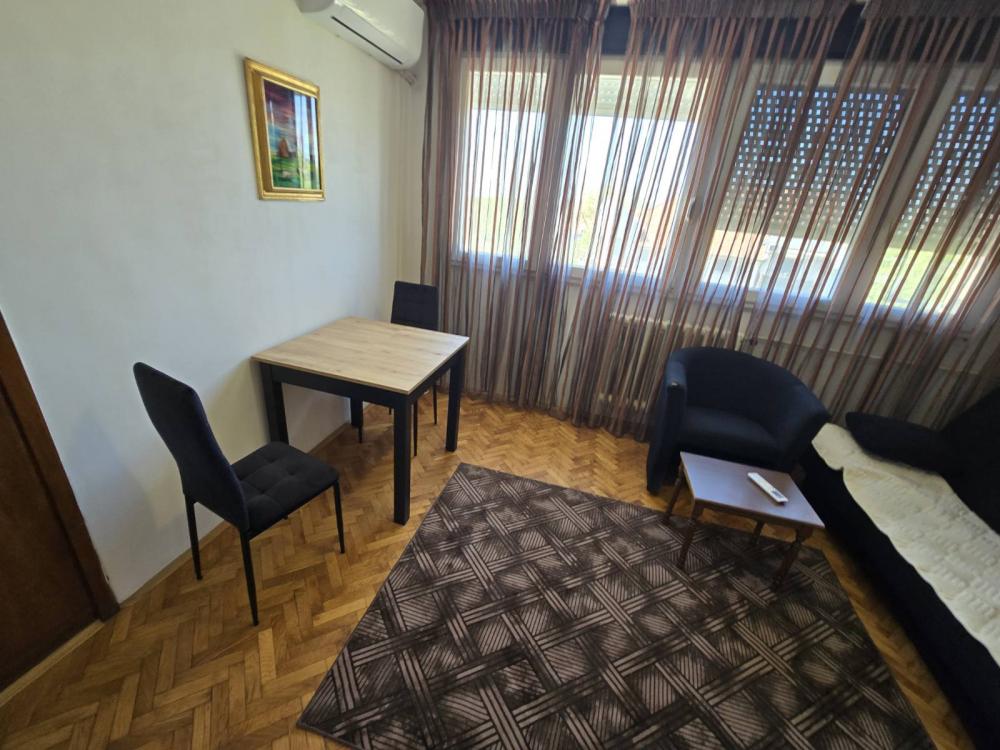 Slika 2 - Marije Bursać, Jednosoban stan za izdavanje, 24m2, 300€
