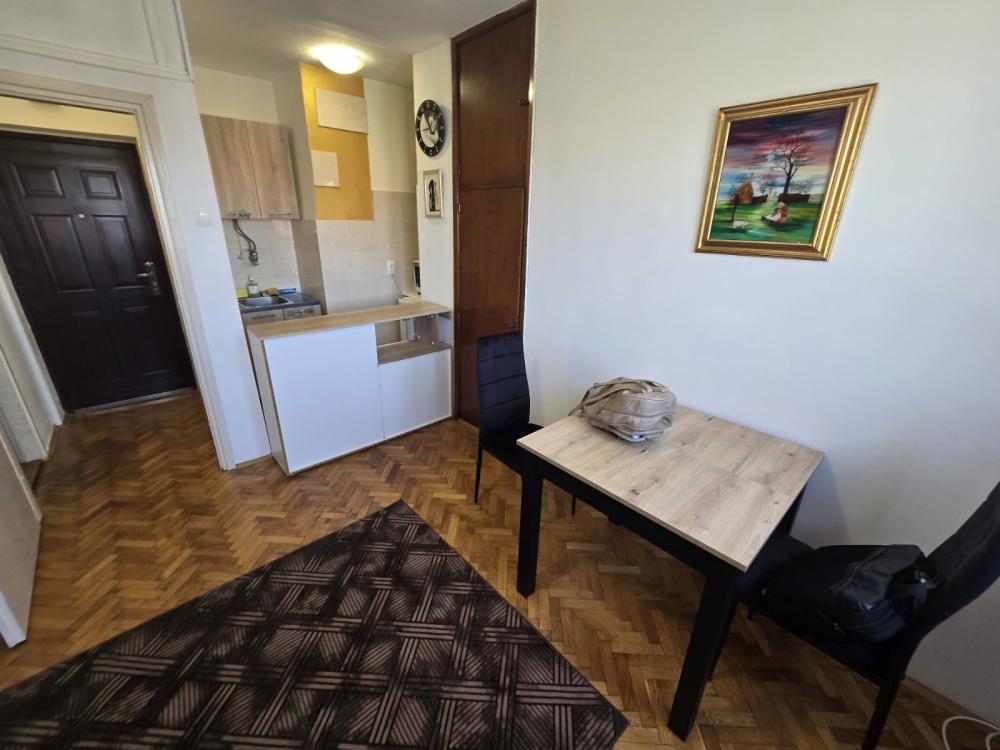 Slika 3 - Marije Bursać, Jednosoban stan za izdavanje, 24m2, 300€