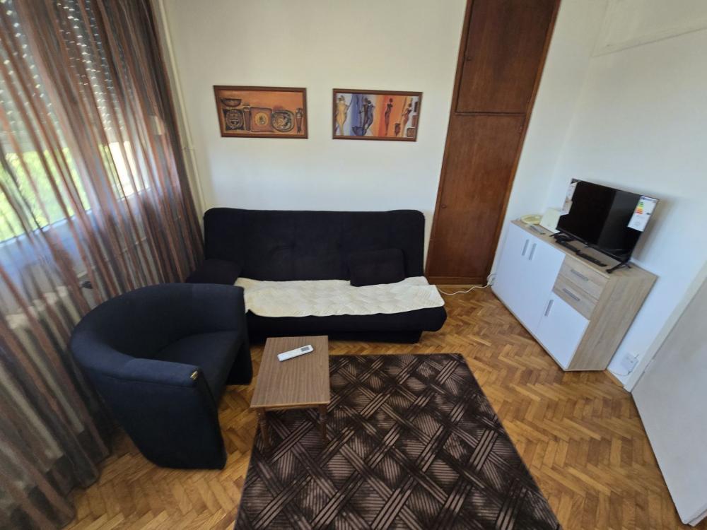 Glavna slika -Marije Bursać, Jednosoban stan za izdavanje, 24m2, 300€