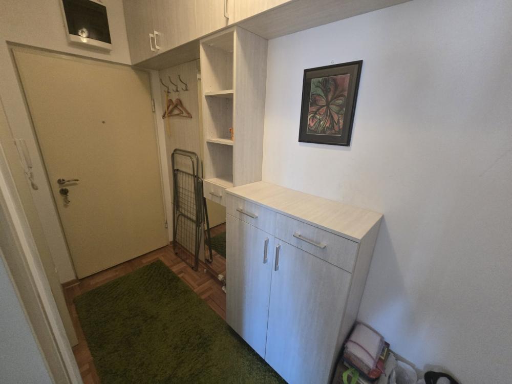 Slika 9 - Generala Štefanika, Dvosoban stan za izdavanje, 45m2, 550€