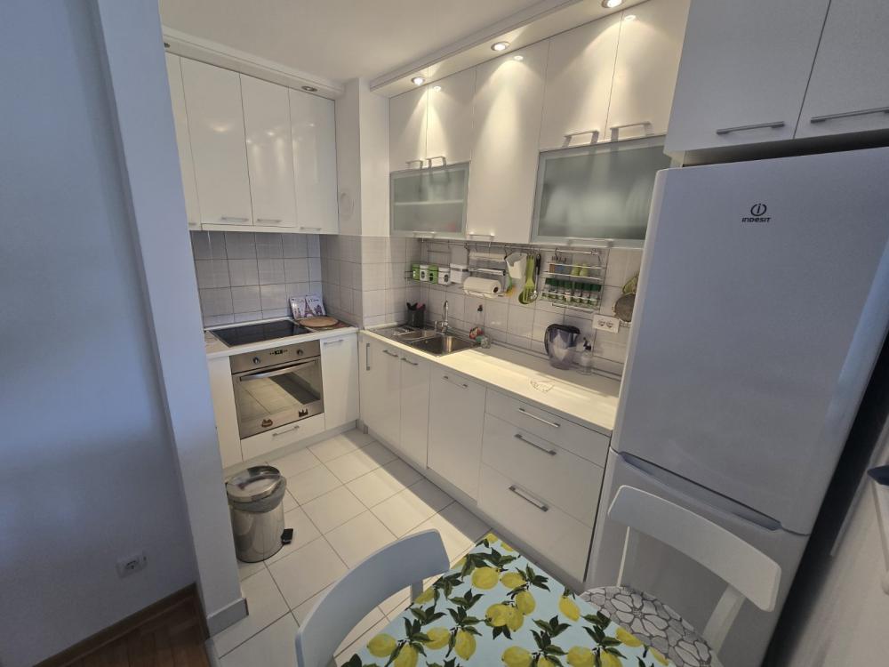 Slika 3 - Generala Štefanika, Dvosoban stan za izdavanje, 45m2, 550€