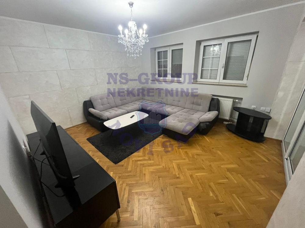 Glavna slika -Trosoban stan na prodaju, 78m2, 206.000€