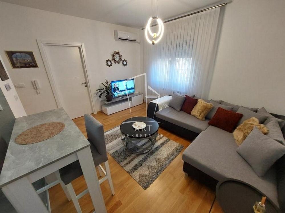 Slika 1 - Cerska, Jednoiposoban stan za izdavanje, 36m2, 600€