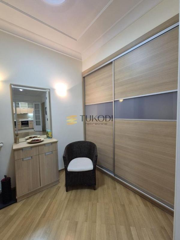 Slika 11 - Trosoban stan za izdavanje, 115m2, 1.000€