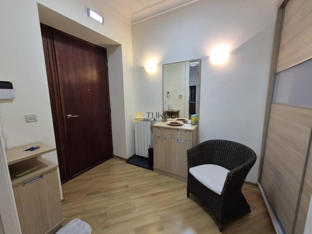 Slika 10 - Trosoban stan za izdavanje, 115m2, 1.000€