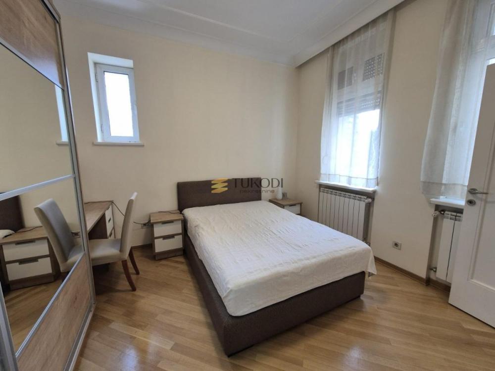 Slika 8 - Trosoban stan za izdavanje, 115m2, 1.000€
