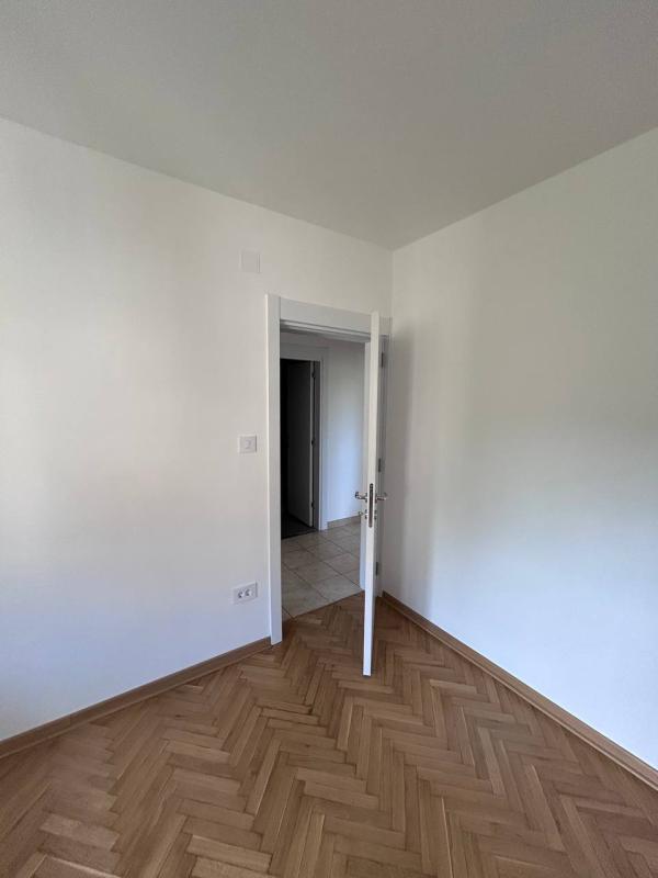 Slika 6 - Stevana Dukica, Dvoiposoban stan za izdavanje, 45m2, 450€