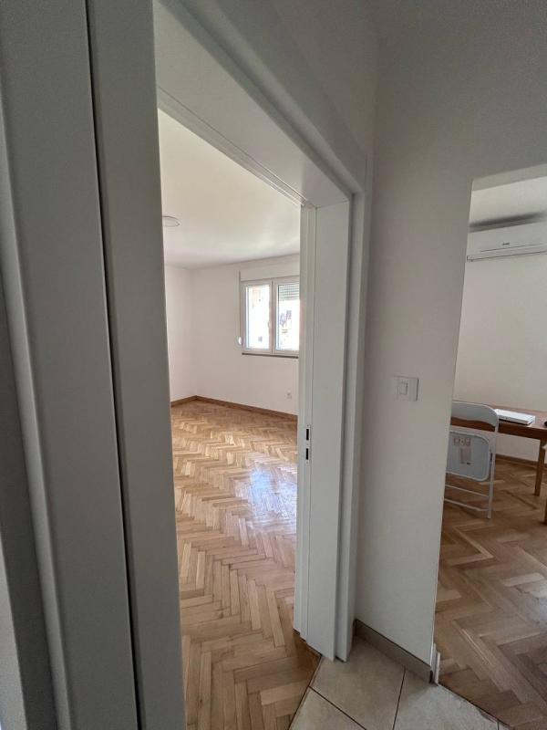 Slika 4 - Stevana Dukica, Dvoiposoban stan za izdavanje, 45m2, 450€