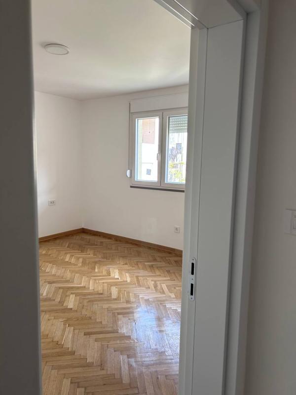 Slika 3 - Stevana Dukica, Dvoiposoban stan za izdavanje, 45m2, 450€