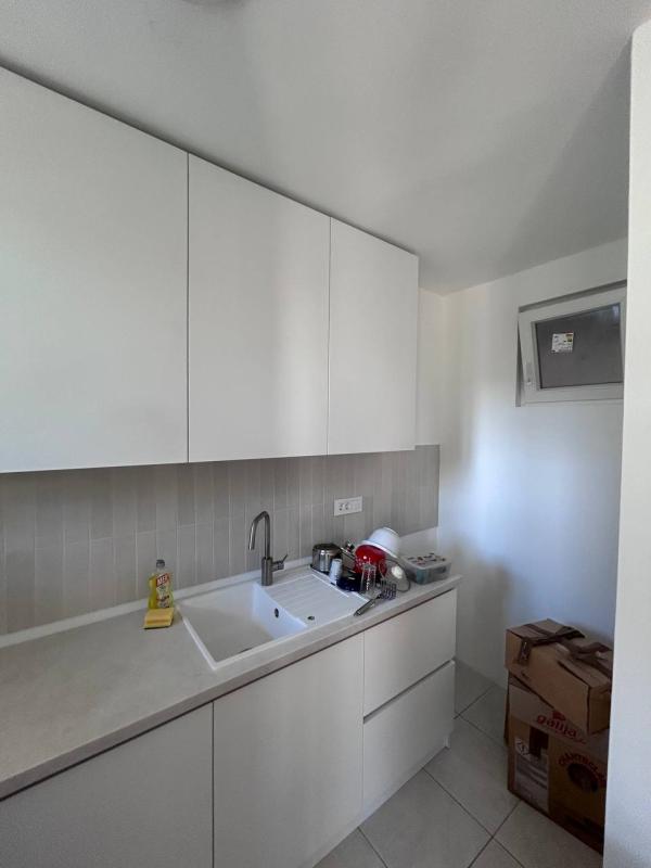 Slika 2 - Stevana Dukica, Dvoiposoban stan za izdavanje, 45m2, 450€