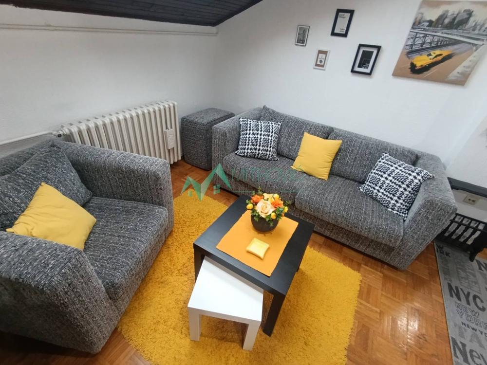 Glavna slika -Jednoiposoban stan za izdavanje, 33m2, 270€