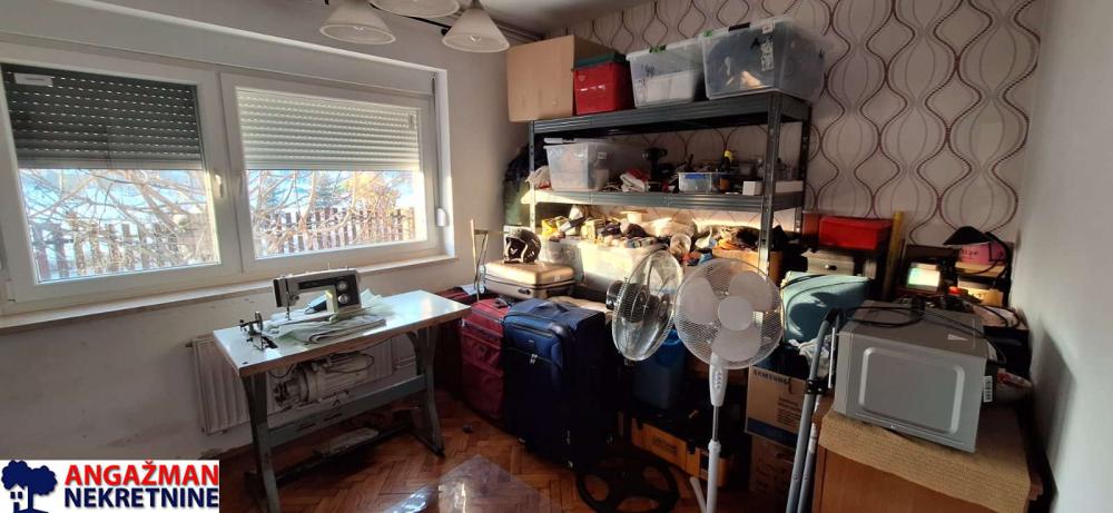 Slika 8 - Fruškogorska,  Kuća na prodaju, 450m2, 249.000€