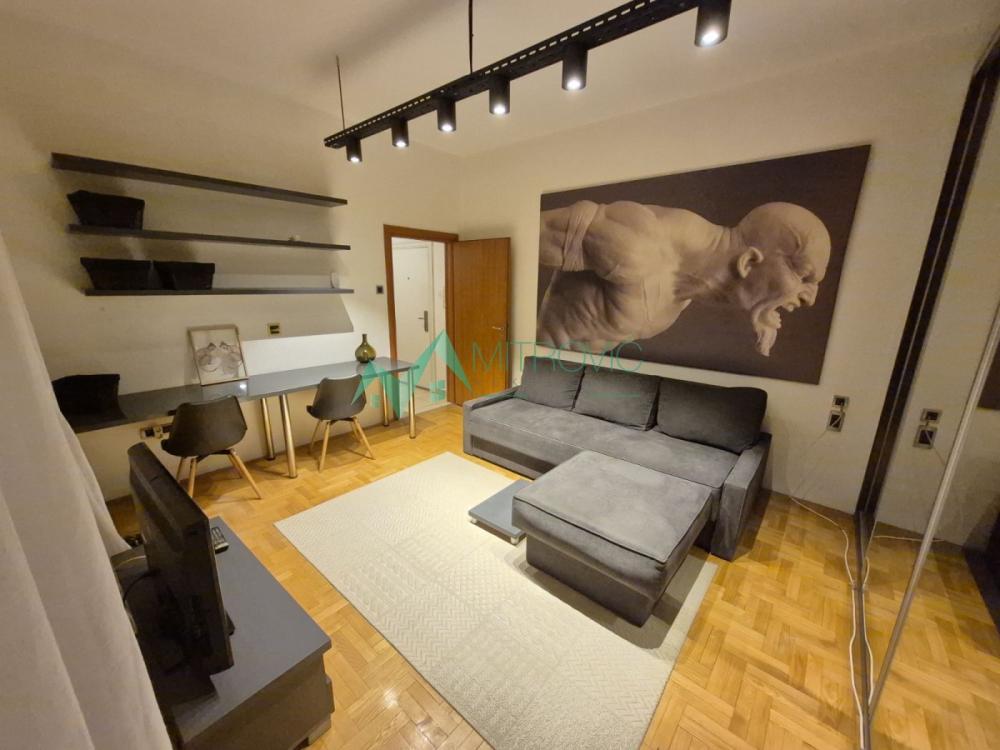 Slika 1 - Jednosoban stan za izdavanje, 25m2, 350€