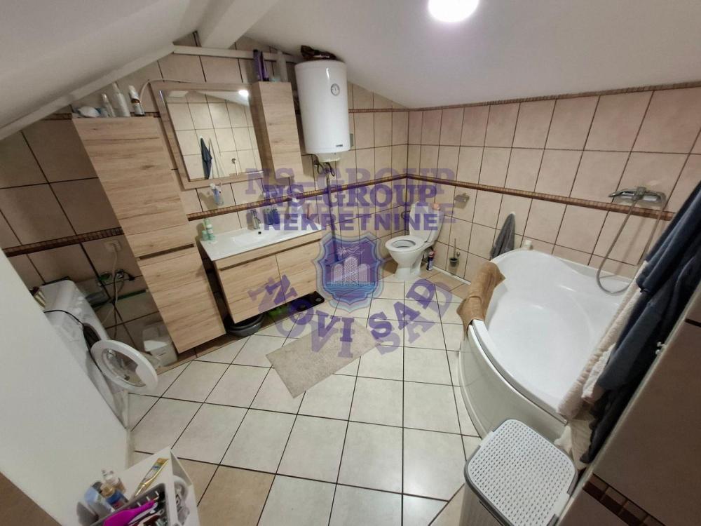 Slika 8 - Petosoban stan na prodaju, 111m2, 291.750€