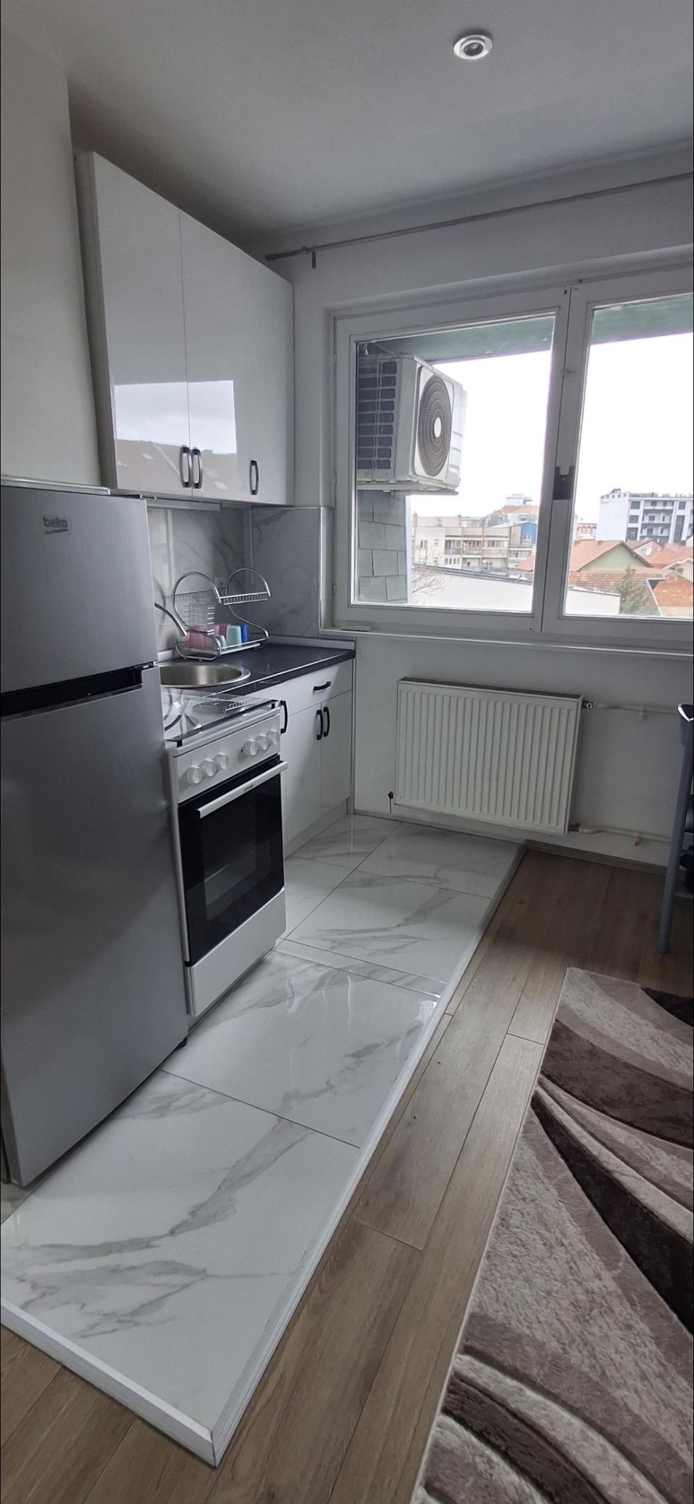 Slika 9 - Cara Dušana, Dvosoban stan za izdavanje, 45m2, 340€