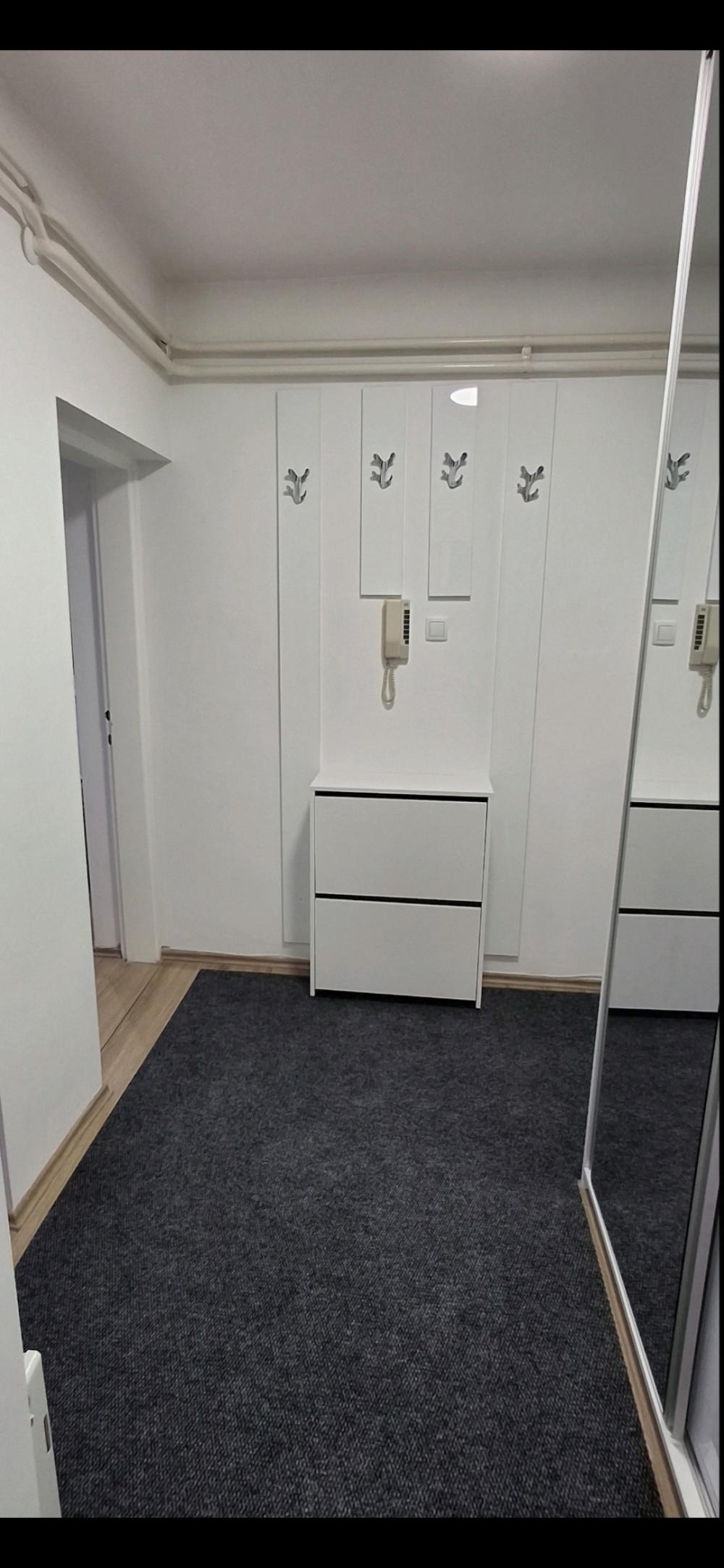 Slika 1 - Cara Dušana, Dvosoban stan za izdavanje, 45m2, 340€