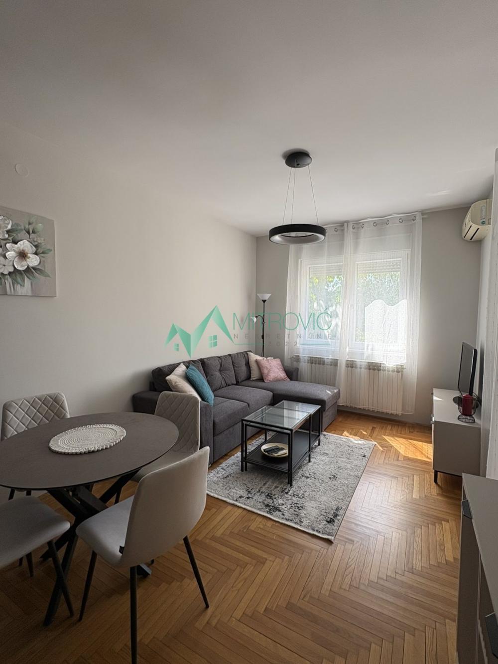 Slika 1 - Dvosoban stan za izdavanje, 43m2, 450€