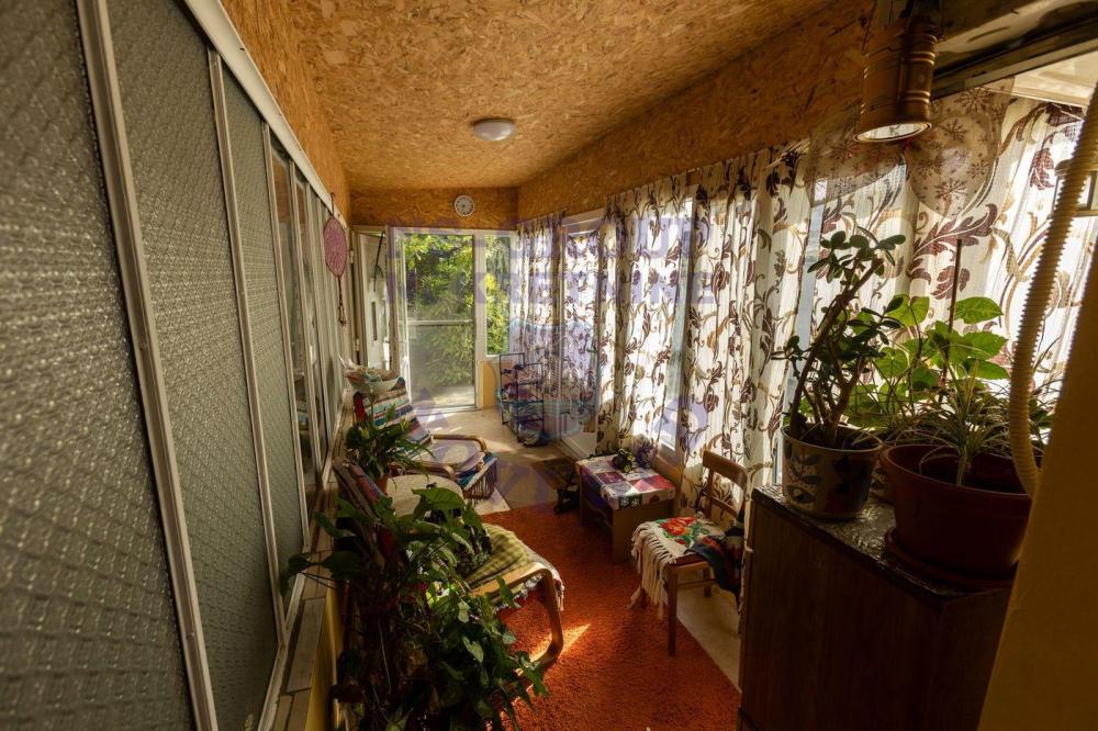 Slika 9 - Sremski Karlovci ,  Kuća na prodaju, 90m2, 106.090€