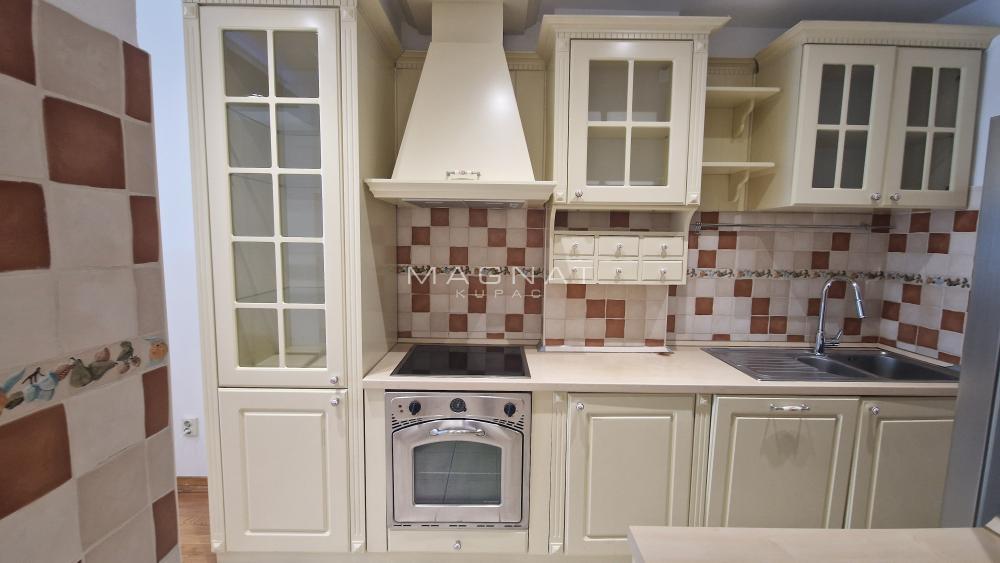 Slika 9 - Bulevar Mihajla Pupina, Dvosoban stan za izdavanje, 65m2, 850€