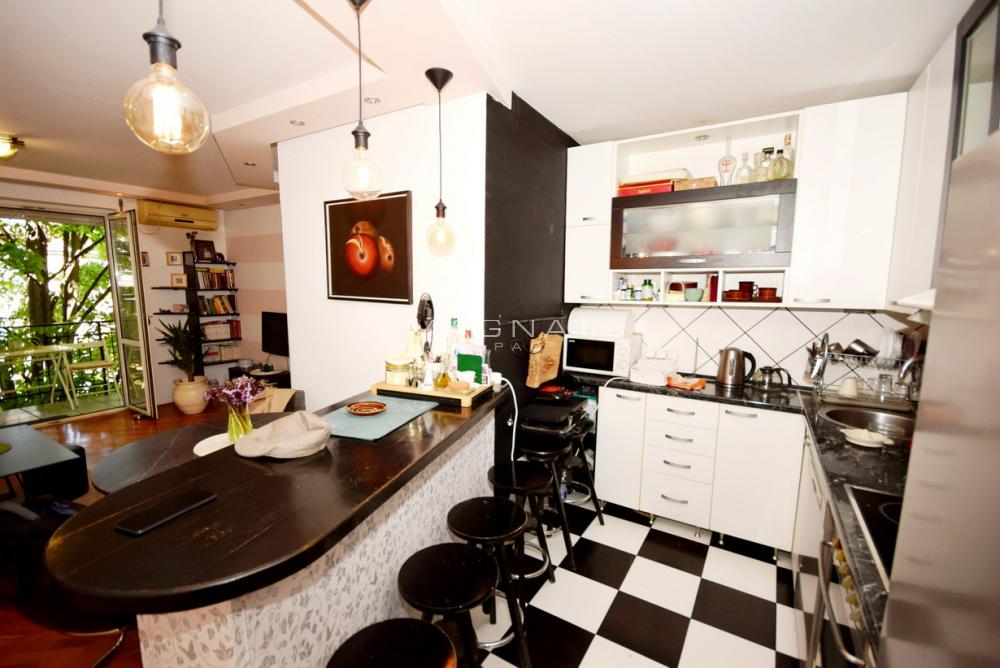 Slika 1 - Ljubostinjska, Dvosoban stan na prodaju, 56m2, 215.000€