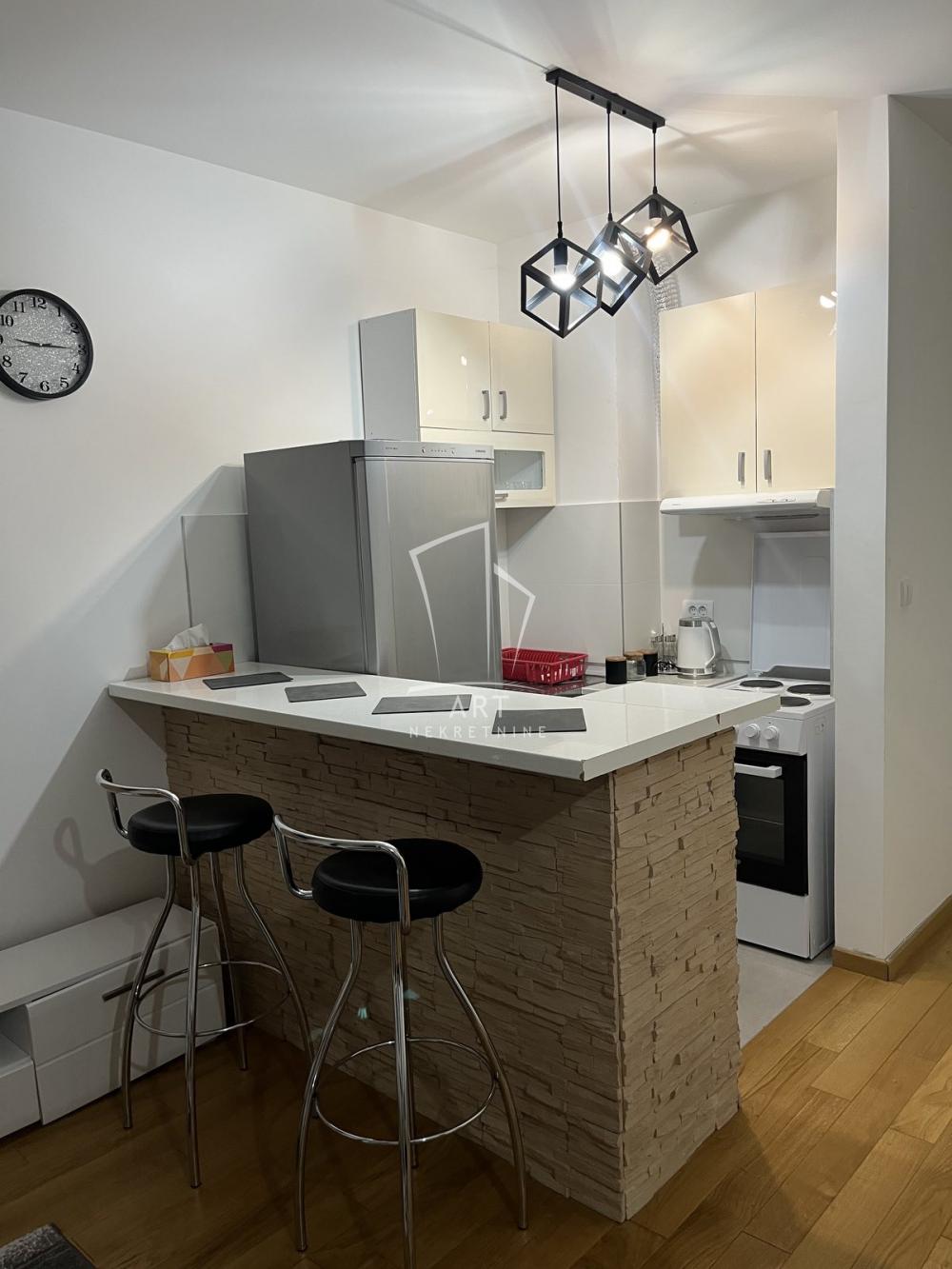 Slika 1 - Šumatovačka, Jednosoban stan za izdavanje, 31m2, 500€