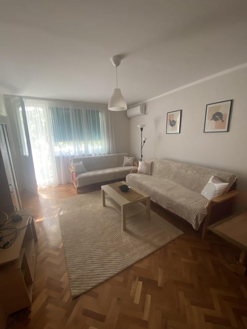 Slika 2 - Svetosavski park, Jednoiposoban stan za izdavanje, 45m2, 350€
