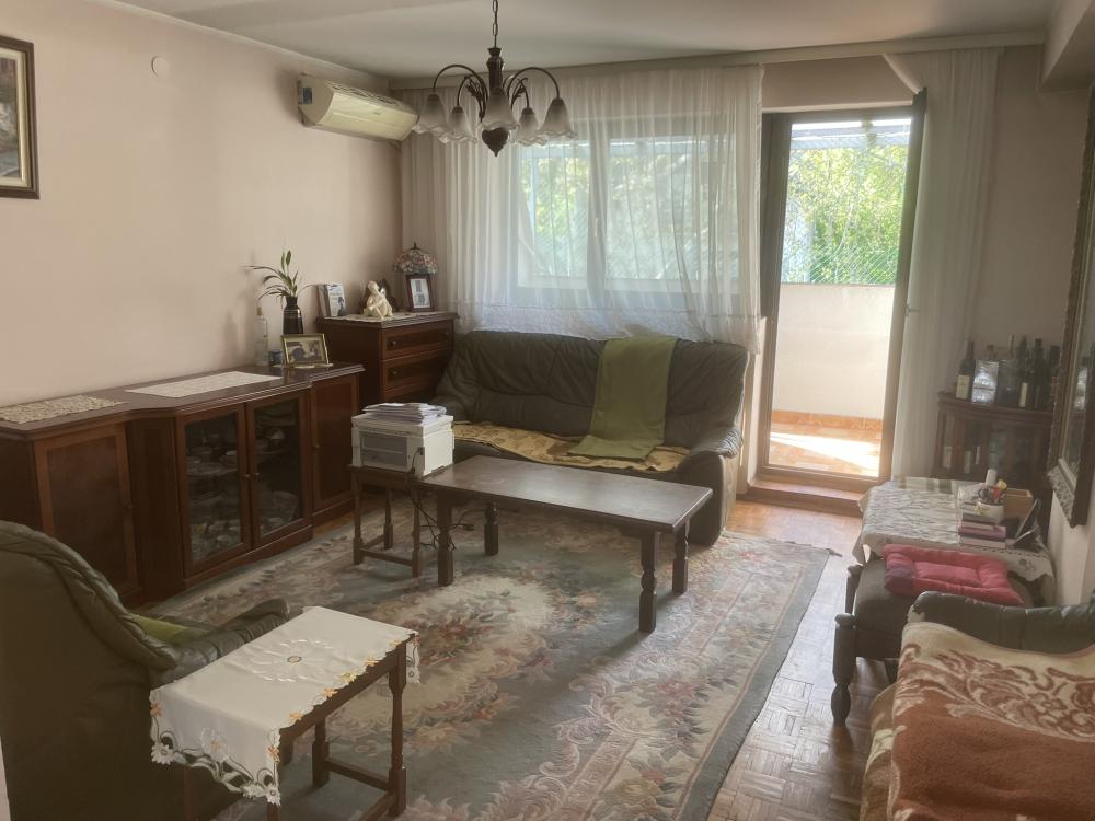 Glavna slika -Četvorosoban stan na prodaju, 109m2, 245.000€