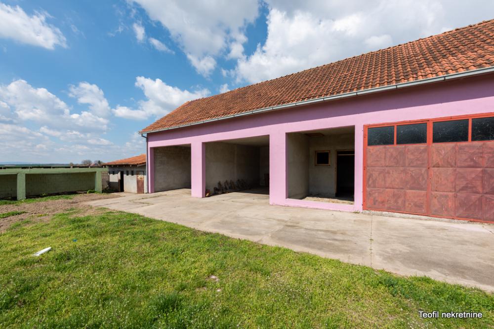 Slika 4 - U blizini Belegiš vile,  Kuća na prodaju, 147m2, 295.000€