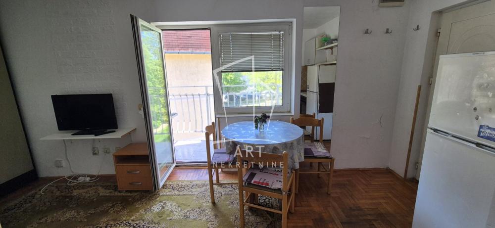 Slika 3 - Sretena Mladenovića Mike, Dvosoban stan za izdavanje, 33m2, 420€